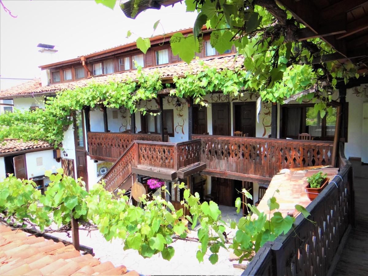 Стаи За Гости The Old House فيلينغراد المظهر الخارجي الصورة