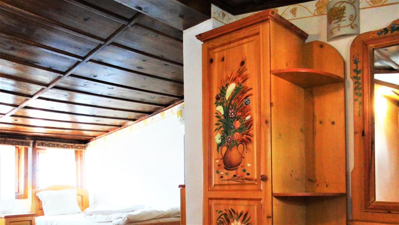Стаи За Гости The Old House فيلينغراد المظهر الخارجي الصورة