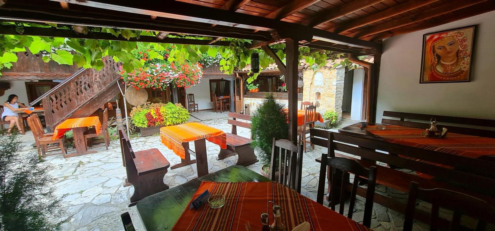 Стаи За Гости The Old House فيلينغراد المظهر الخارجي الصورة