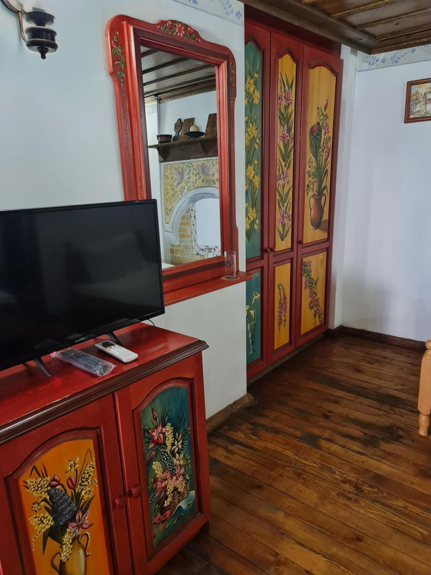 Стаи За Гости The Old House فيلينغراد المظهر الخارجي الصورة