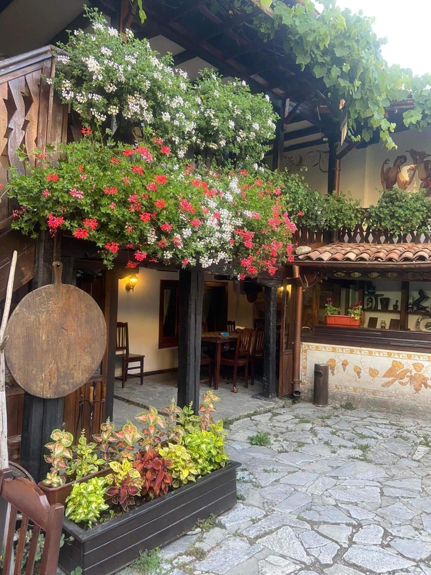 Стаи За Гости The Old House فيلينغراد المظهر الخارجي الصورة